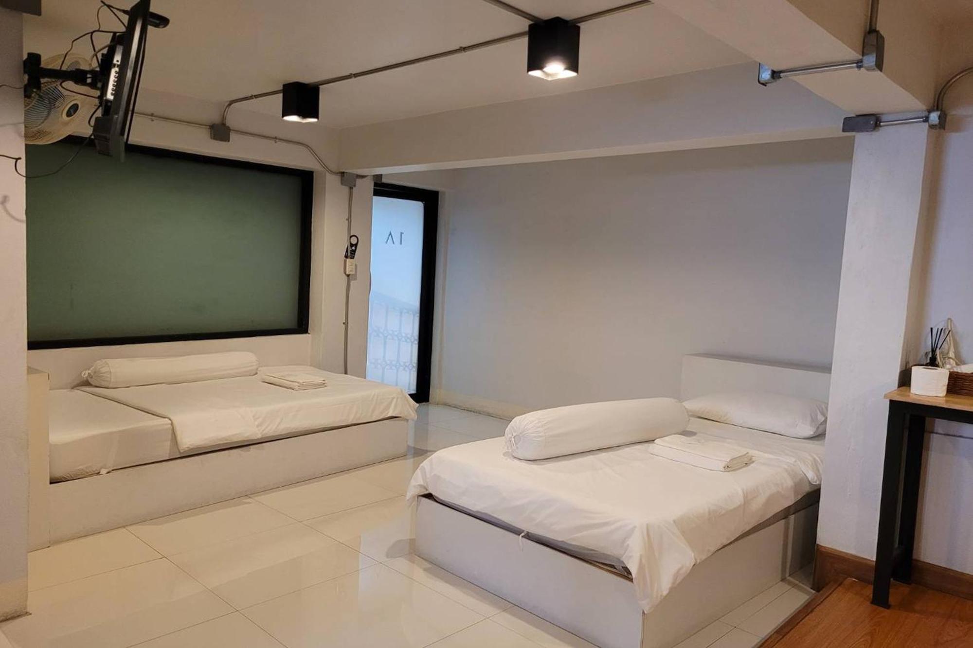 Отель Asaya House Чиангмай Экстерьер фото